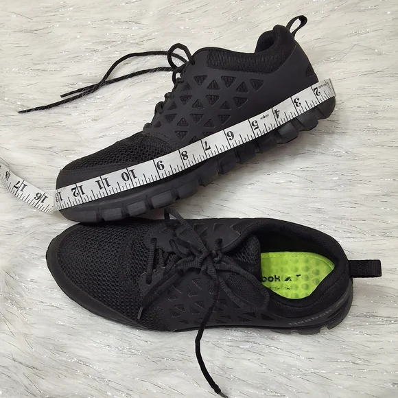 Reebok Men's sublime cushion Atletic work sneakers shoes black size 10 /